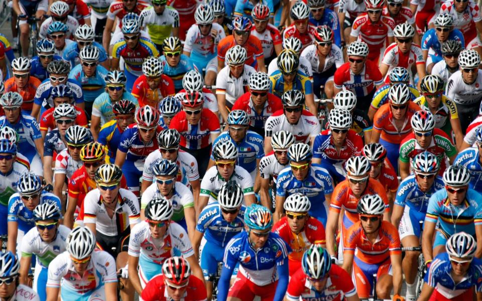 Amantes de la lycra: ciclistas en el Campeonato Mundial de Ciclismo UCI en Mendrisio, Suiza - Alamy/Reuters