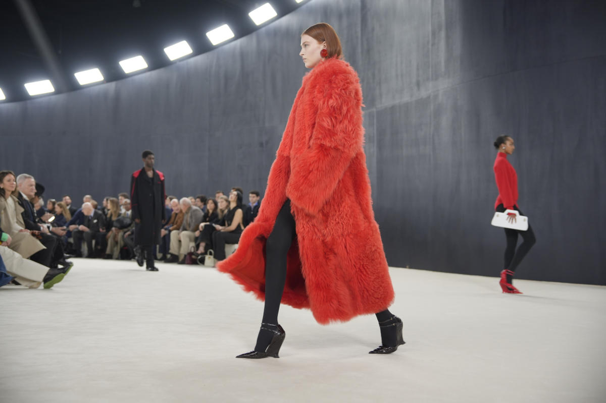 Louis Vuitton heralds the return of the physical fashion show