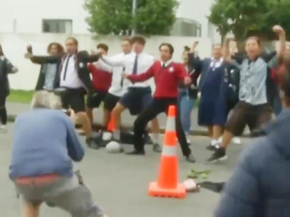 New Zealand mosque shooting: Children perform impromptu haka in tribute to murdered classmates