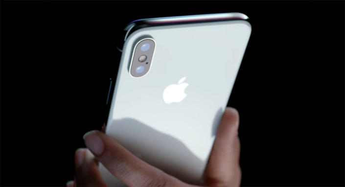 New free iPhone X camera app lets you refocus after you take a shot