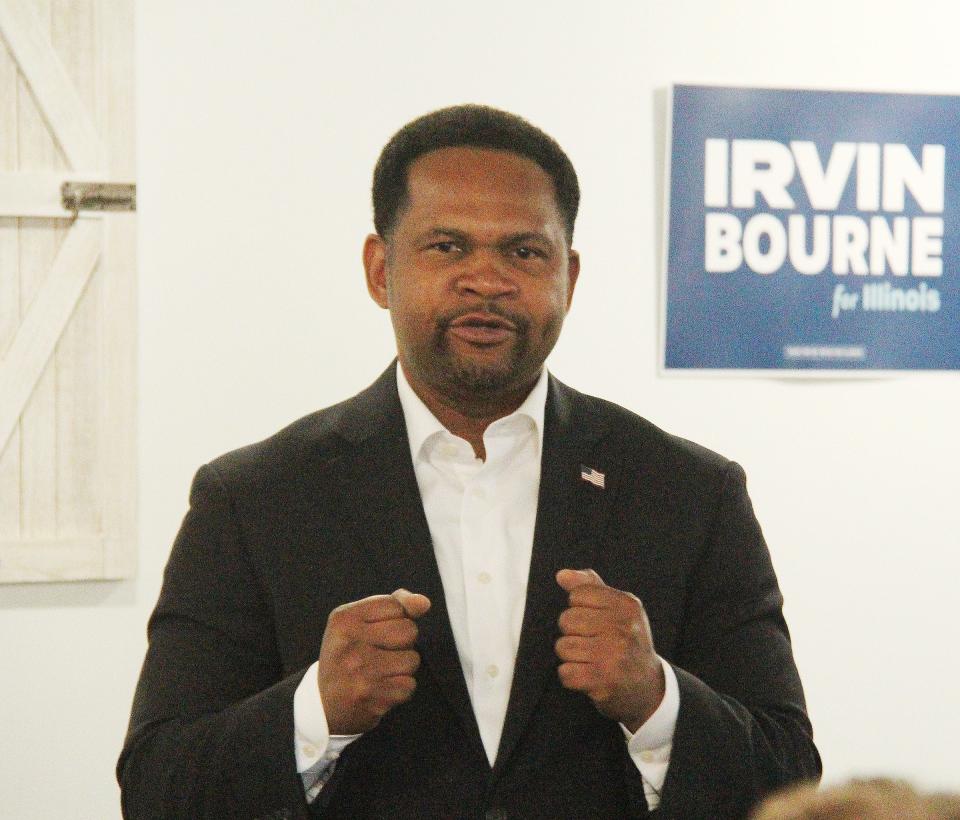 Aurora Mayor Richard Irvin makes a point in his speech to those who gathered at a breakfast in Irvin's honor at Pontiac Family Restaurant Saturday morning.