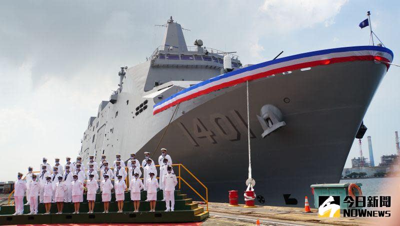 ▲海軍第一艘萬噸級兩棲運輸艦「玉山艦」。（圖 ／記者呂炯昌攝，2022.09.30）