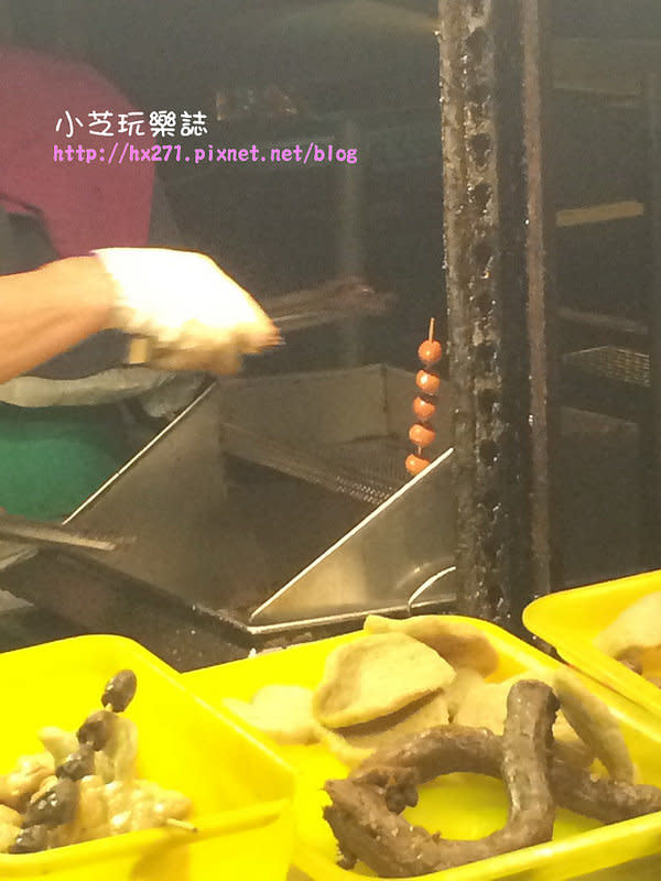 【台北美食】三重人氣排隊王~力行市場源東山傻瓜鴨頭VS大仁街百年東山鴨頭