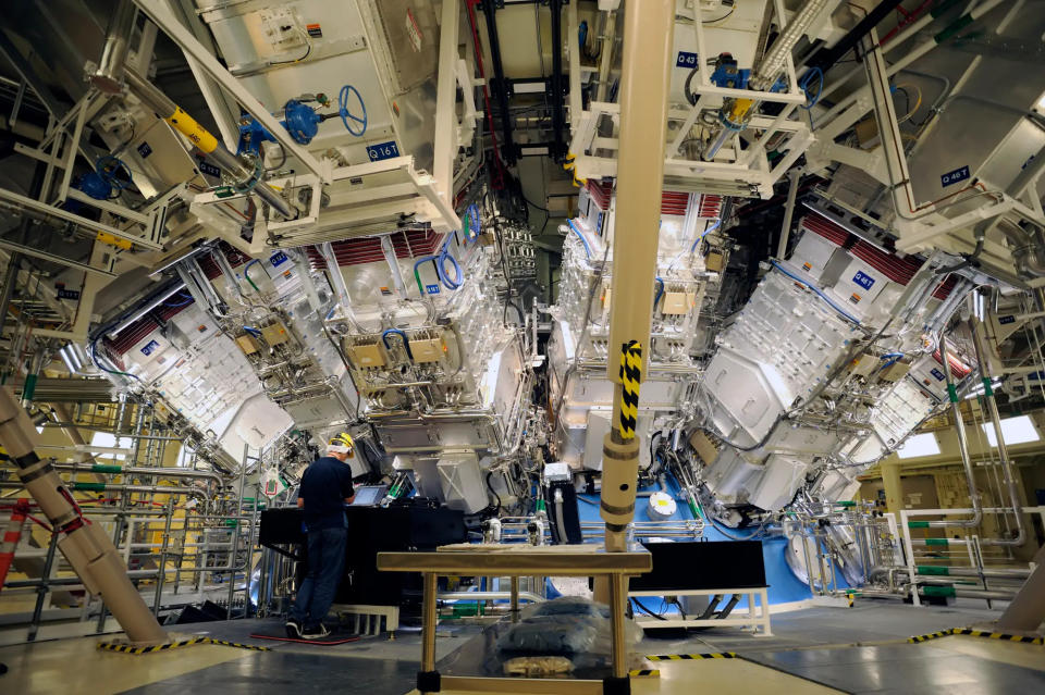 Ingenieure arbeiten an der National Ignition Facility im kalifornischen Lawrence Livermore Laboratory.  - Copyright: David Butow