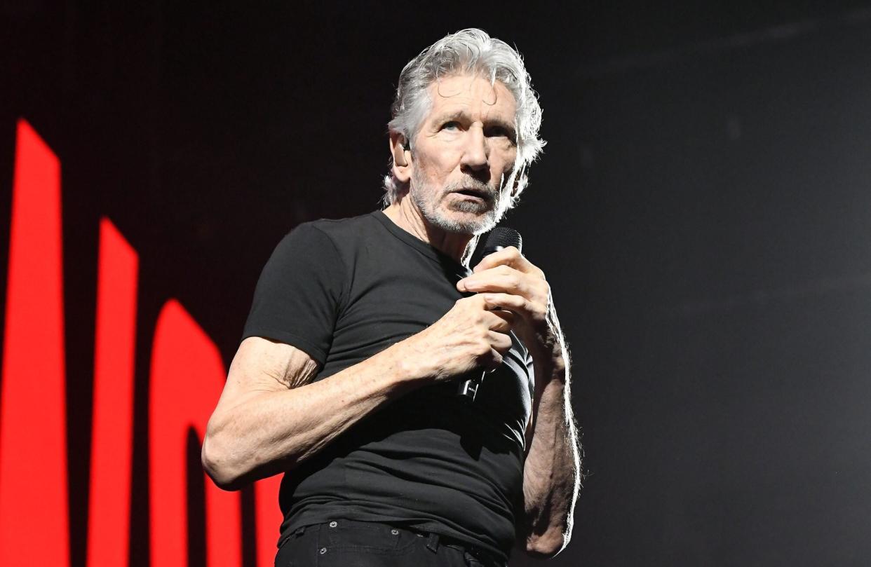 SACRAMENTO, CALIFORNIA - SEPTEMBER 20: Roger Waters performs during his 