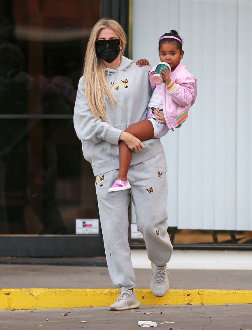 Khloe Kardashian picks up her daughter True Thompson from dance class, Los Angeles, Oct. 18. - Credit: TheCelebrityfinder/MEGA