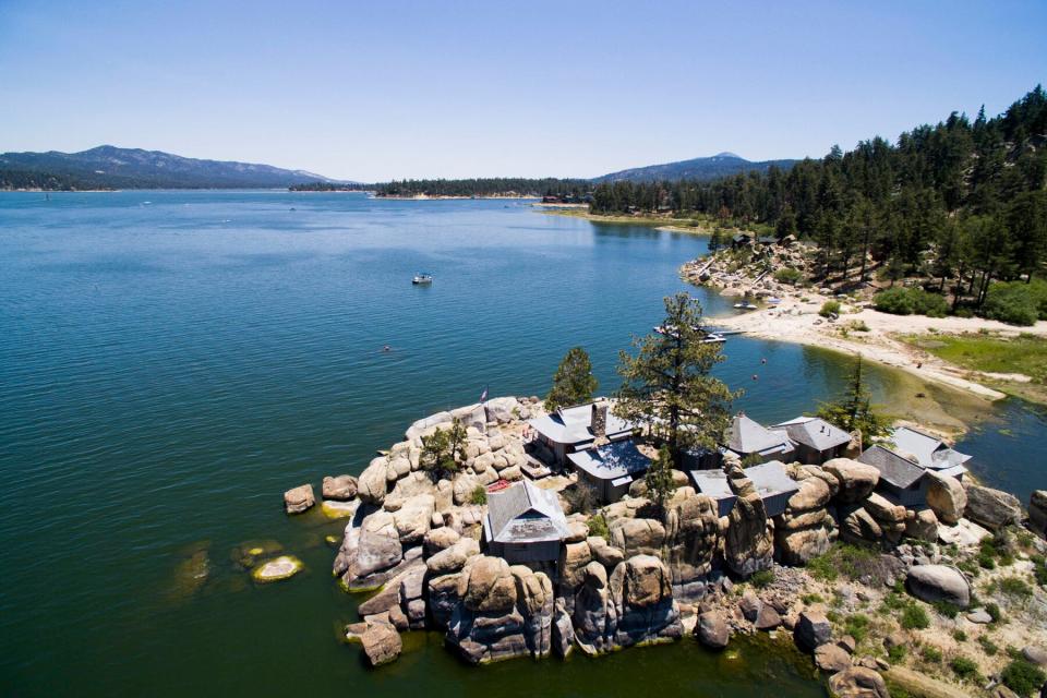 Hiking Big Bear Lake, California