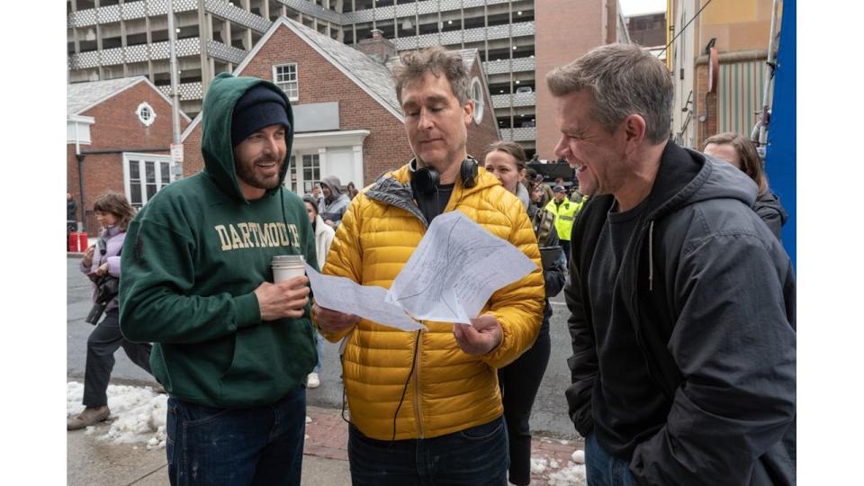 Casey Affleck, Doug Liman and Matt Damon on the set of The Instigators