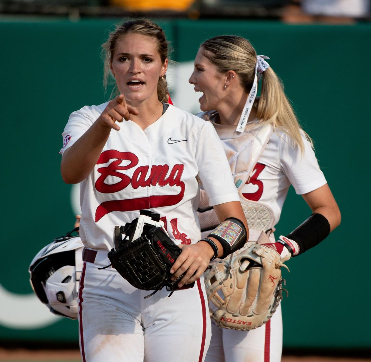 Alabama Softball S 44 Game NCAA Regional Win Streak Snapped In Shutout   18f43abf29b22a66c553dd1ab58b2cca