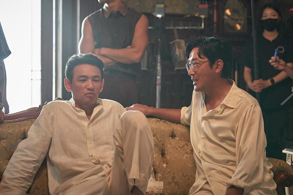 《毒梟聖徒》劇情靈感來自韓國毒梟趙奉行的真實犯罪事蹟，如今真實人物都回歸正常生活。（Netflix提供）