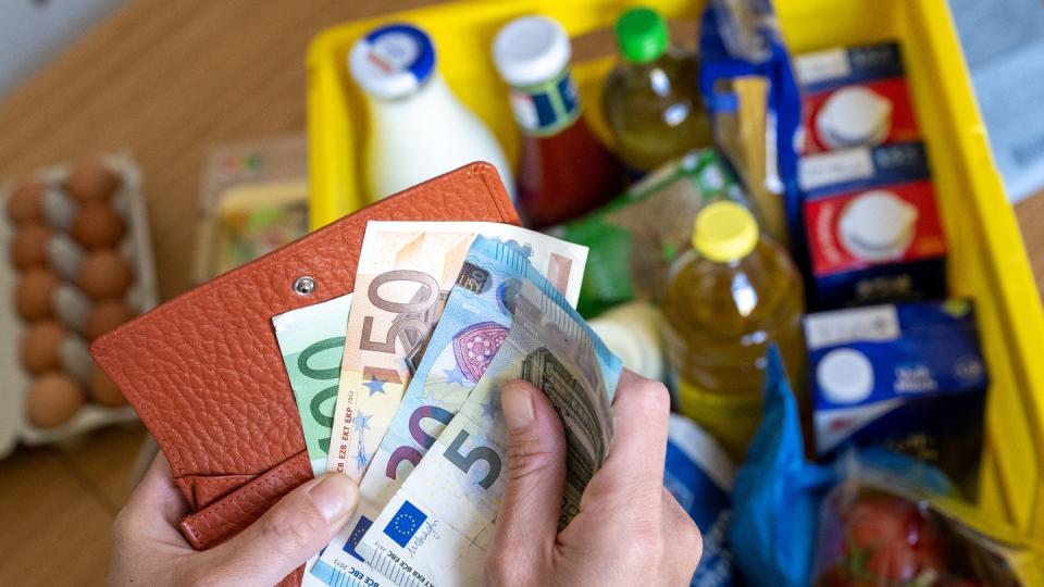 Die Inflationsrate in Deutschland ist im August wieder gestiegen. (Bild: dpa)