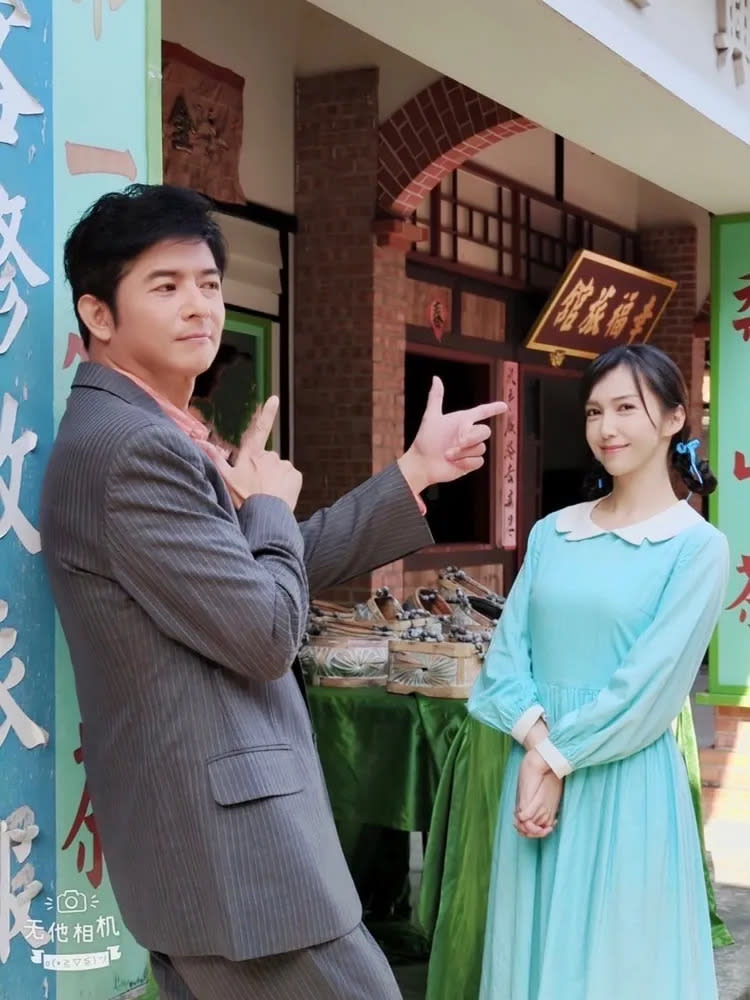 《戲說台灣》的《慈母雷公咒》單元是陳建隆（左）和李緻的定情作，現正在三立台灣台播出。陳建隆提供