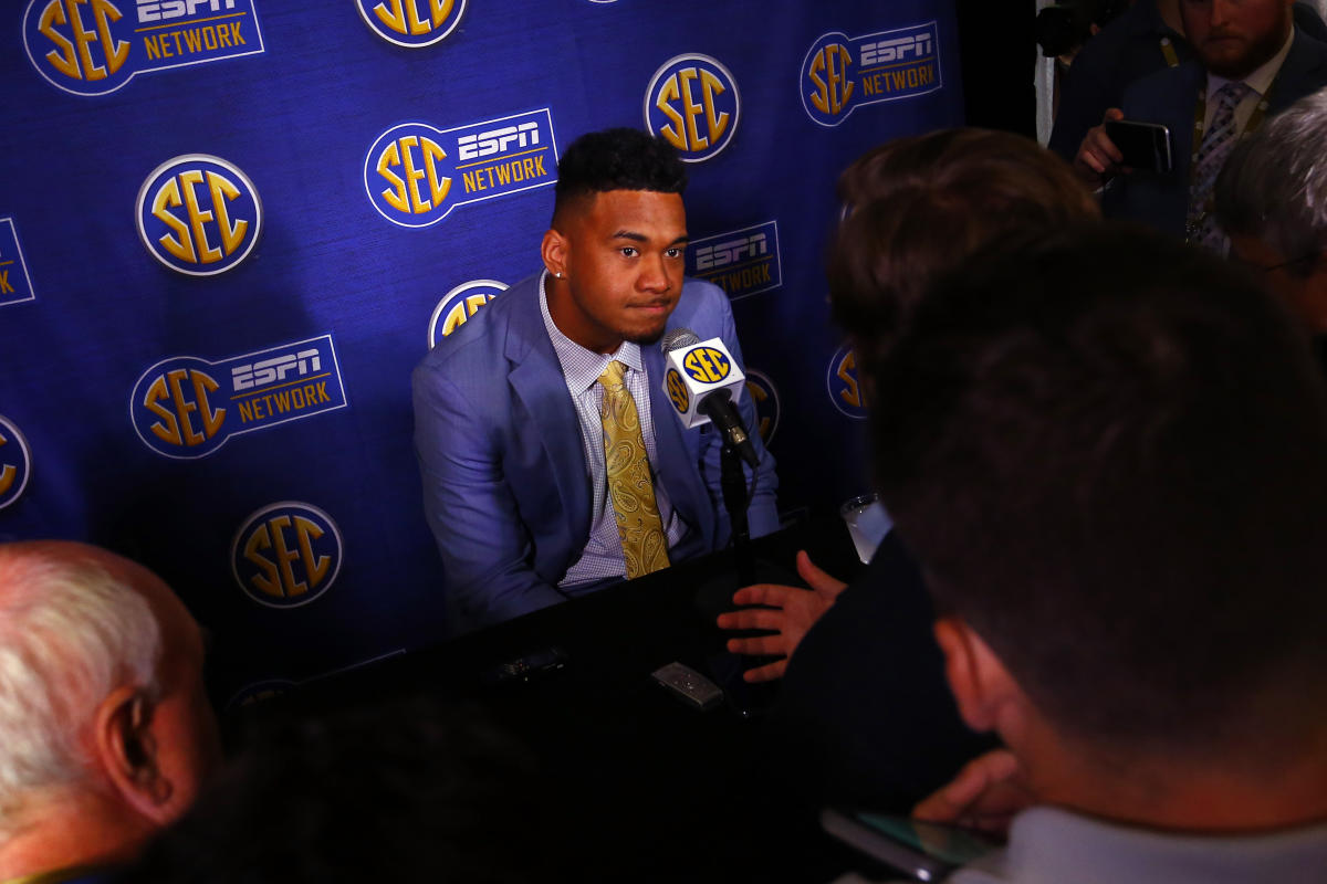 Tua Tagovailoa would take big risk, waste time with another year at Alabama  - The San Diego Union-Tribune