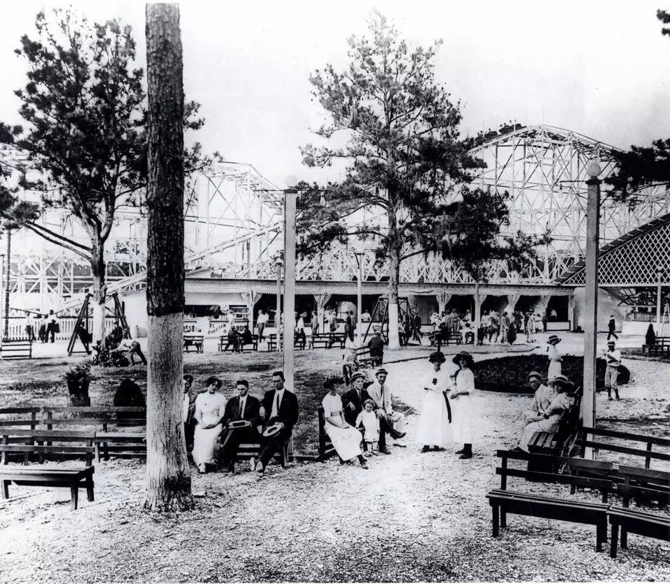 When Luna Park opened in 1924, it proclaimed itself "the Coney Island of Texas." The 36-acre park was located at the 2200 block of Houston Street in Houston.