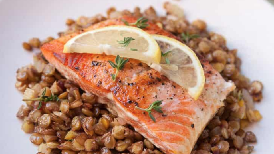 macheesmo lentils and salmon