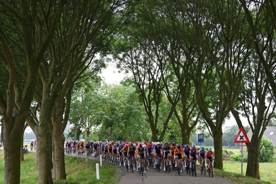 Stage 4 of the Tour de France Femmes Brings an Ardennes Mashup on Slick