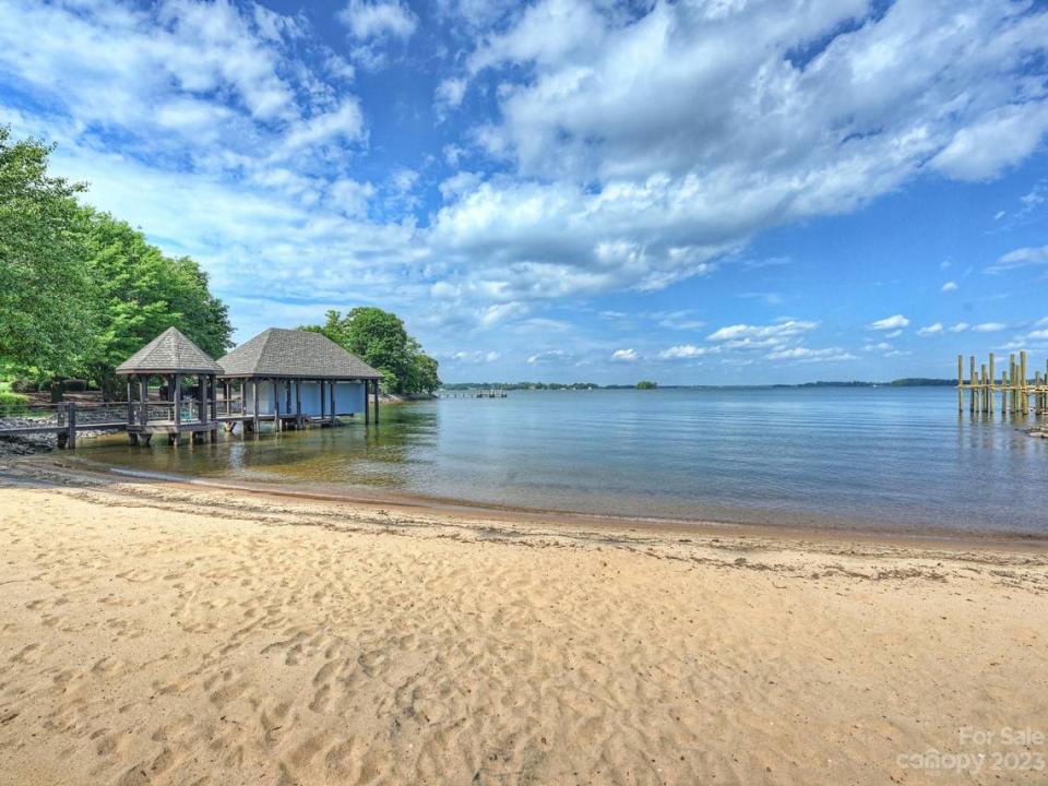 Because few boats pass the relatively secluded Norman Estates community, the beach at the mansion for sale never erodes, Realtor Heather Gibbs of Corcoran HM Properties said.