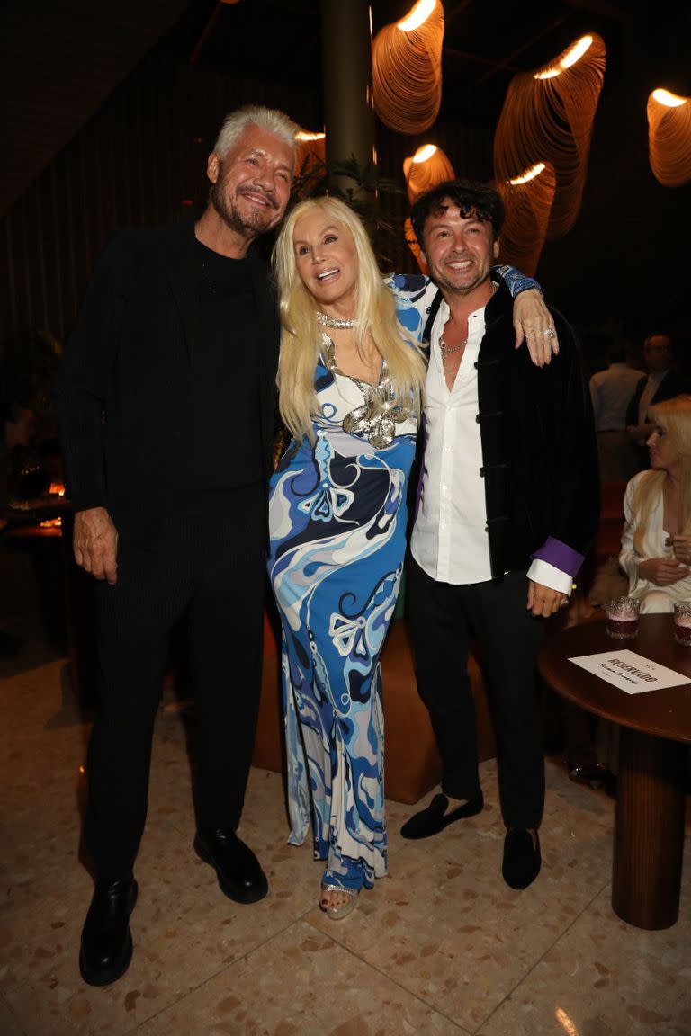 Susana Giménez junto a Marcelo Tinelli y Wally Diamante, el director y fundador de Grupo MASS