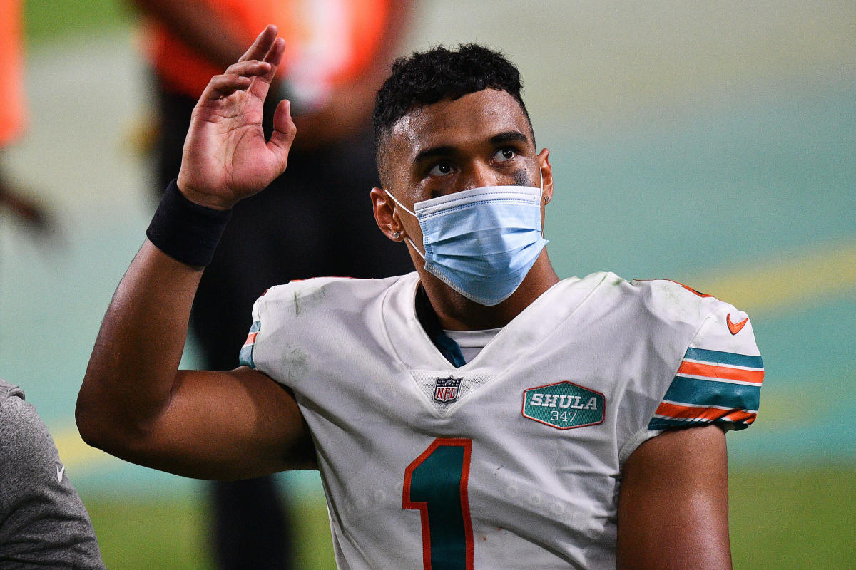 Miami Dolphins QB Tua Tagovailoa explains what Dan Marino means to him