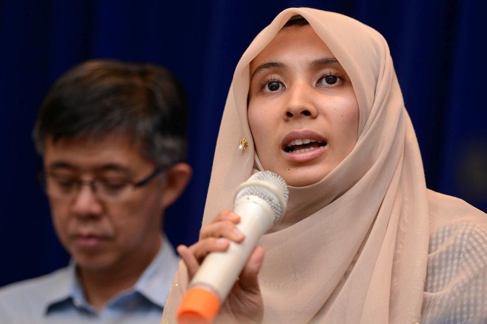 Ahli Parlimen Lembah Pantai Nurul Izzah Anwar pada sidang media yang sama mempertikaikan Akta Hasutan digunakan lagi walaupun sepatutnya ia dimansuhkan. – Gambar The Malaysian Insider oleh Najjua Zulkefli, 3 September, 2014.