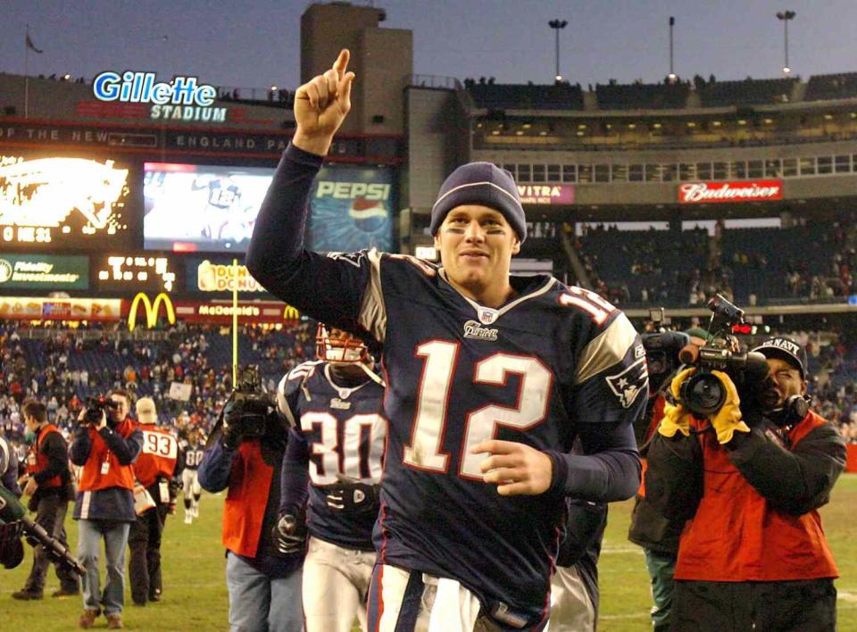 22 Throwback Photos of Tom Brady