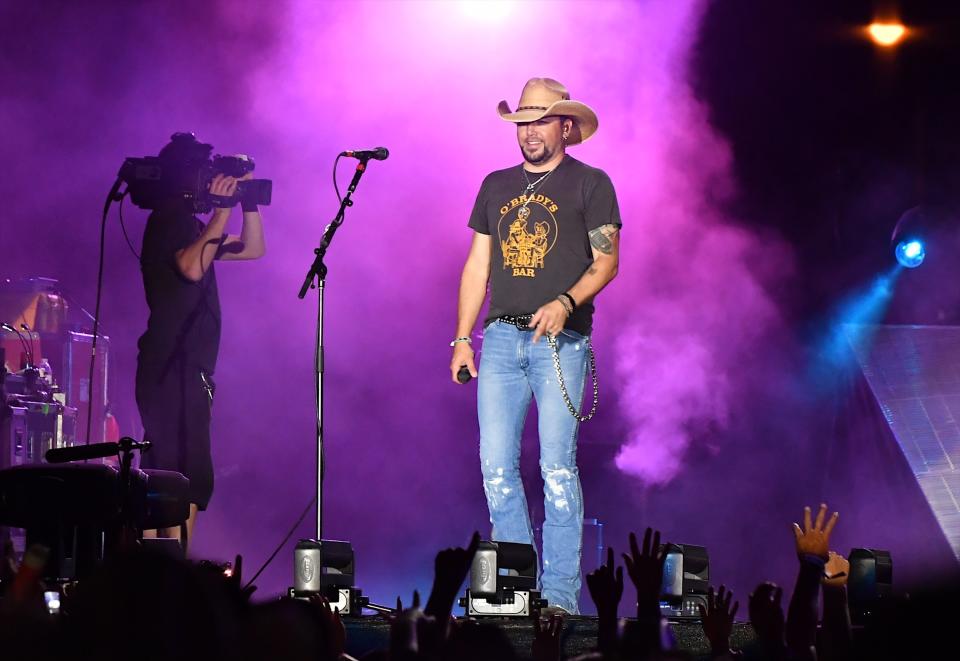 Jason Aldean&nbsp;was performing at the Route 91 Harvest country music festival in Las Vegas on Sunday night with someone began shooting into the crowd.