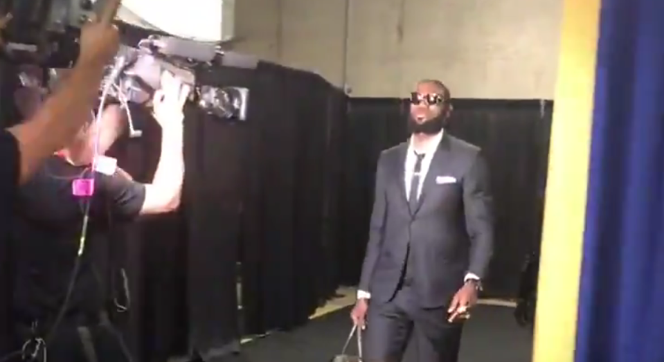 LeBron James arrived at Game 1 of the NBA Finals with about 50 percent of his usual pants. (@Cavs/Twitter)