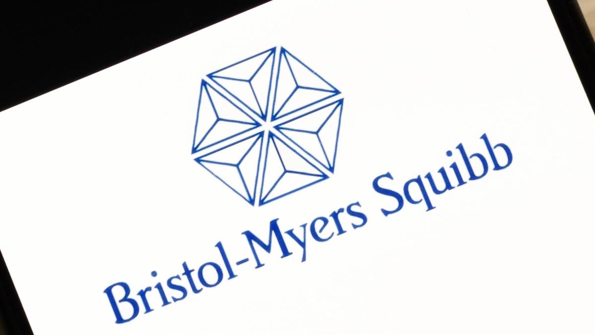 Bristol Myers Squibb stock tumbles on cost-cutting initiative