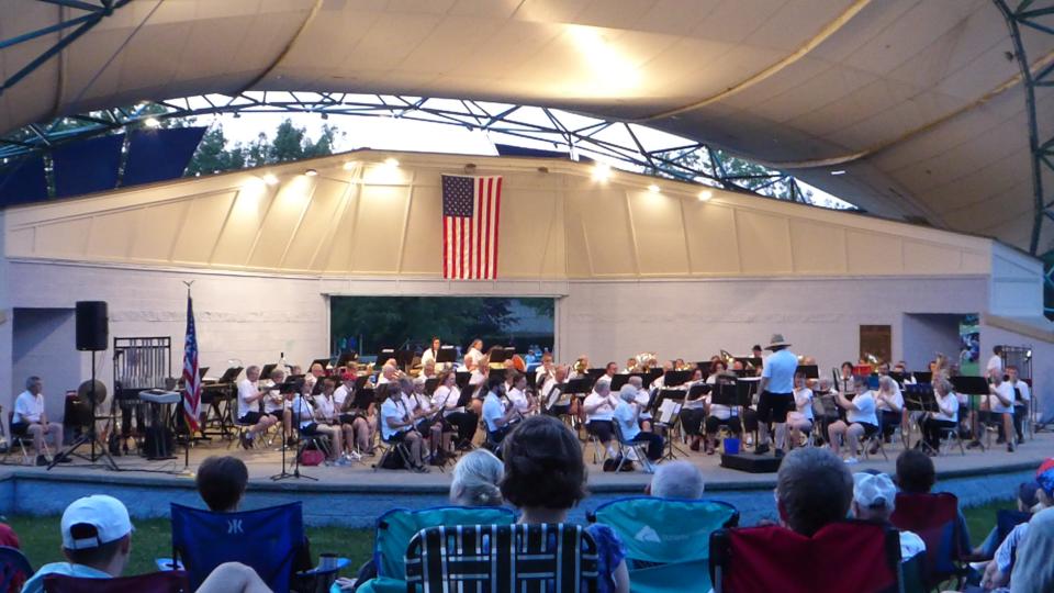 Oak Ridge Community Band's Independence Day concert starts at 7:30 p.m. on July 4, 2023, at A.K. Bissell Park.