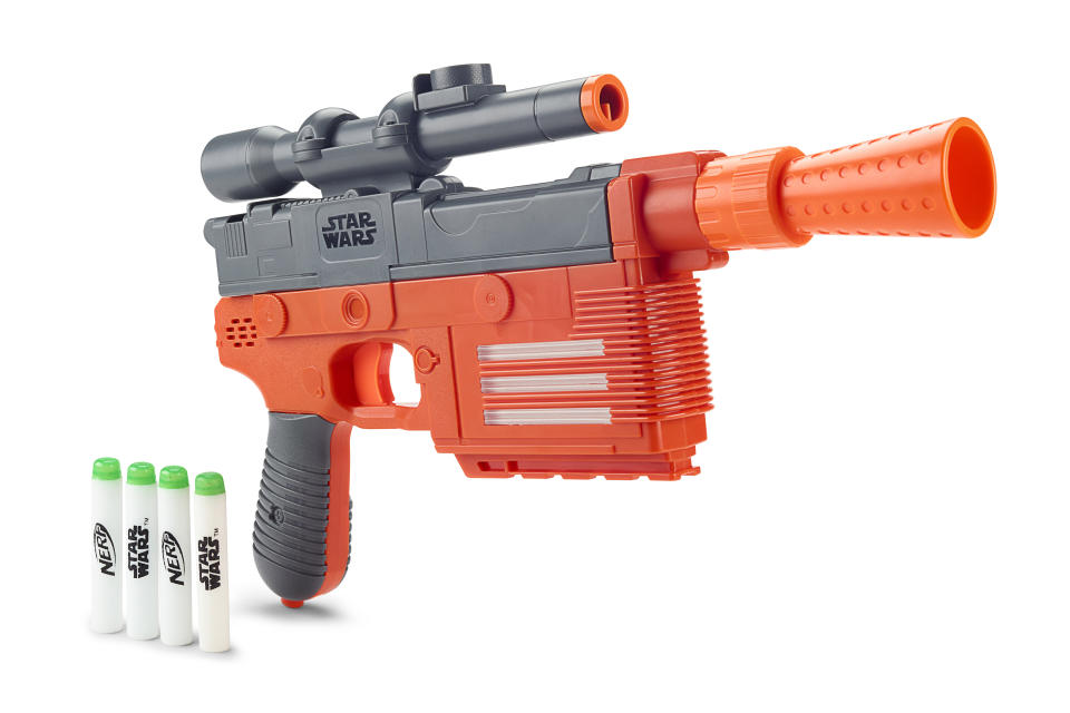 <p>Being a smuggler is a 24-hour job, so it’s handy to have a blaster you can use at all times of day. Glow-in-the-dark capabilities means that you can take aim at your enemies during the morning, noon, and night. (Photo: Hasbro) </p>