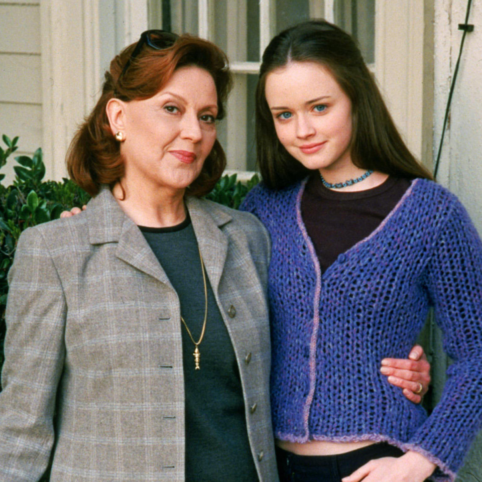 Kelly Bishop as critical socialite Emily Gilmore with granddaughter Rory Gilmore on The WB/The CW's 