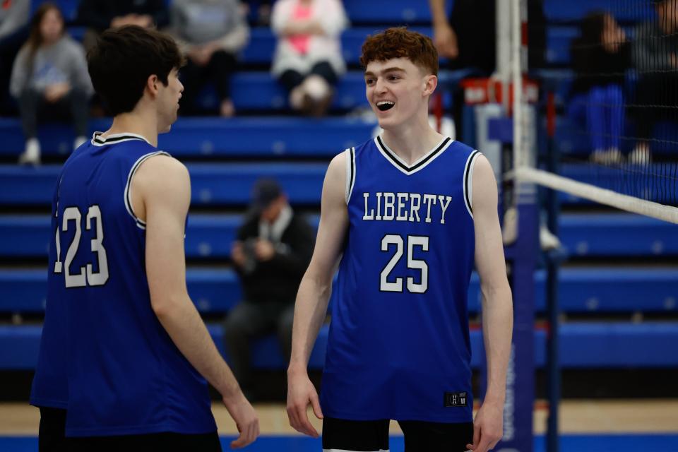 Jake Koch (25) and Olentangy Liberty face Cincinnati St. Xavier in a Division I state semifinal Saturday at Wittenberg.