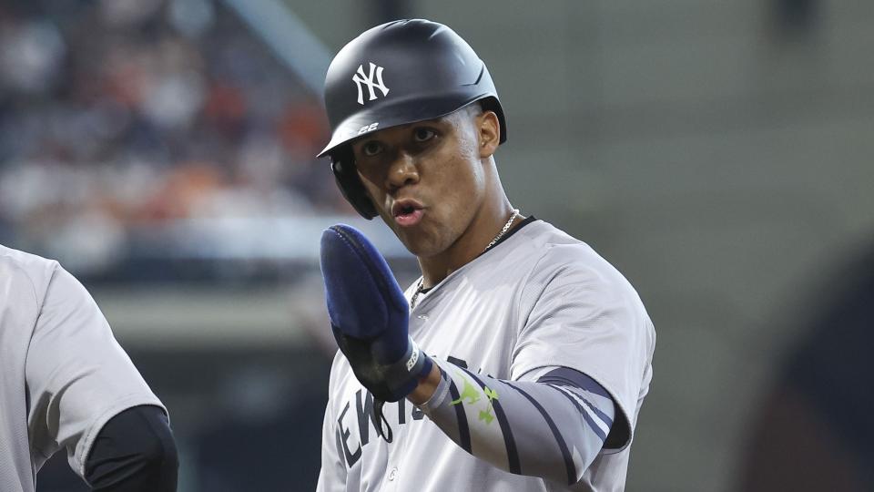 Mar 28, 2024; Houston, Texas, USA; New York Yankees right fielder Juan Soto (22) reacts towards the Houston Astros dugout during the fifth inning at Minute Maid Park. Mandatory Credit: Troy Taormina-USA TODAY Sports