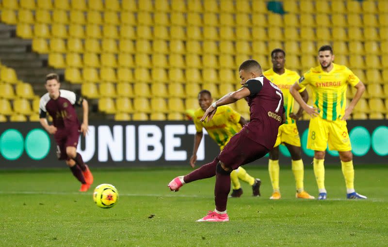 Ligue 1 - Nantes v Paris St Germain