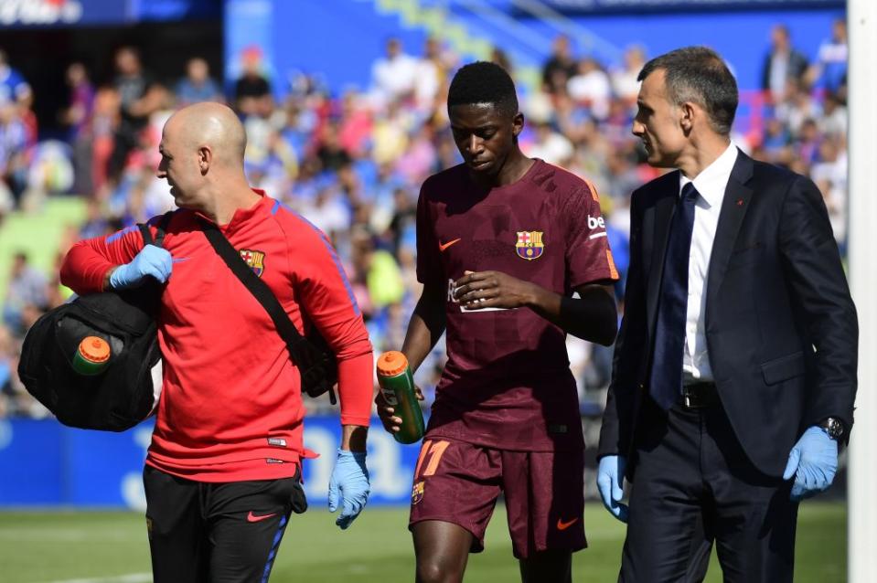 Ousmane Dembele verletzte sich in seinem dritten Spiel für den FC Barcelona