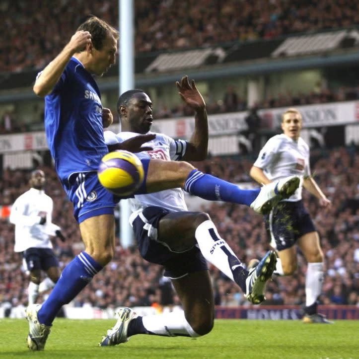 Ledley King's famous tackle on Chelsea's Arjen Robben