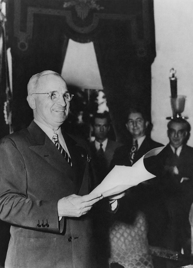 <p>Possibly in honor of President Harry Truman, the name Harold hit No. 5. James, Robert and John are in the top three. As for girls', Linda, Mary and Patricia are the most popular.</p>