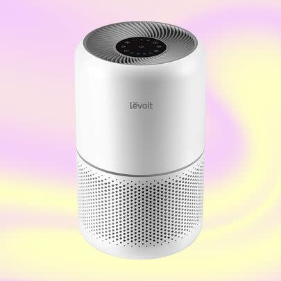 A bestelling Levoit Core 300 air purifier
