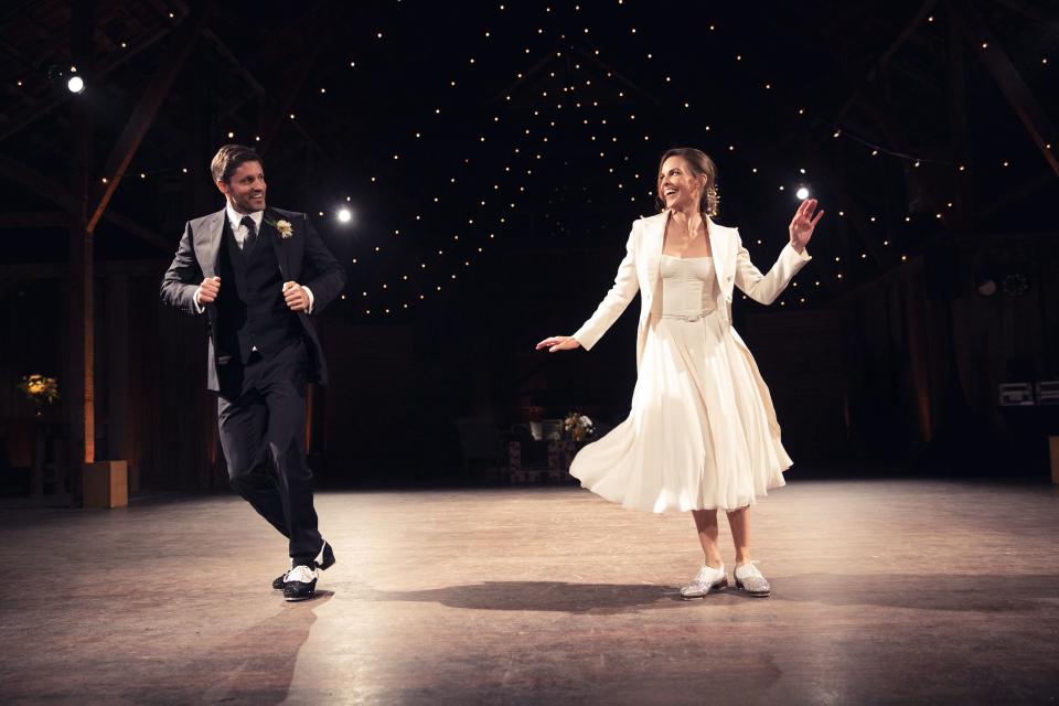 The actress and producer married the man of her dreams beneath a family of 800-year-old trees. Afterwards, the newlyweds surprised their guests with a Fred Astaire and Ginger Rogers–style tap routine and ended the night riding back to their rooms on bicycles decorated Burning Man–style with LED lights.