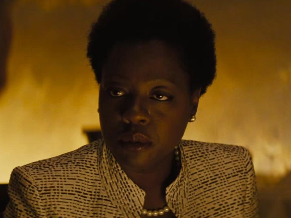 Suicide Squad Amanda Waller