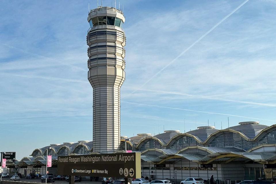 <p>DANIEL SLIM/AFP via Getty Images</p> Ronald Reagan Washington National Airport