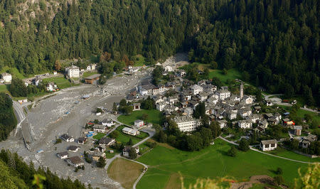 A landslide is seen in the village of Bondo in Switzerland, August 26, 2017. REUTERS/Arnd Wiegmann