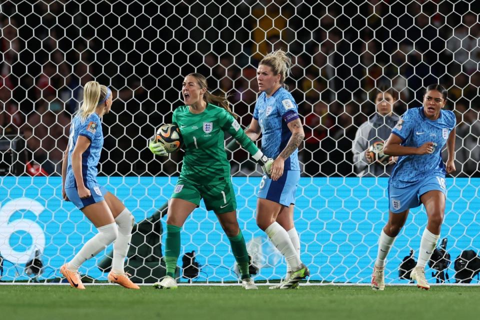 Earps roars at her Lionesses teammates after saving Hermoso’s penalty in the World Cup final (Getty)