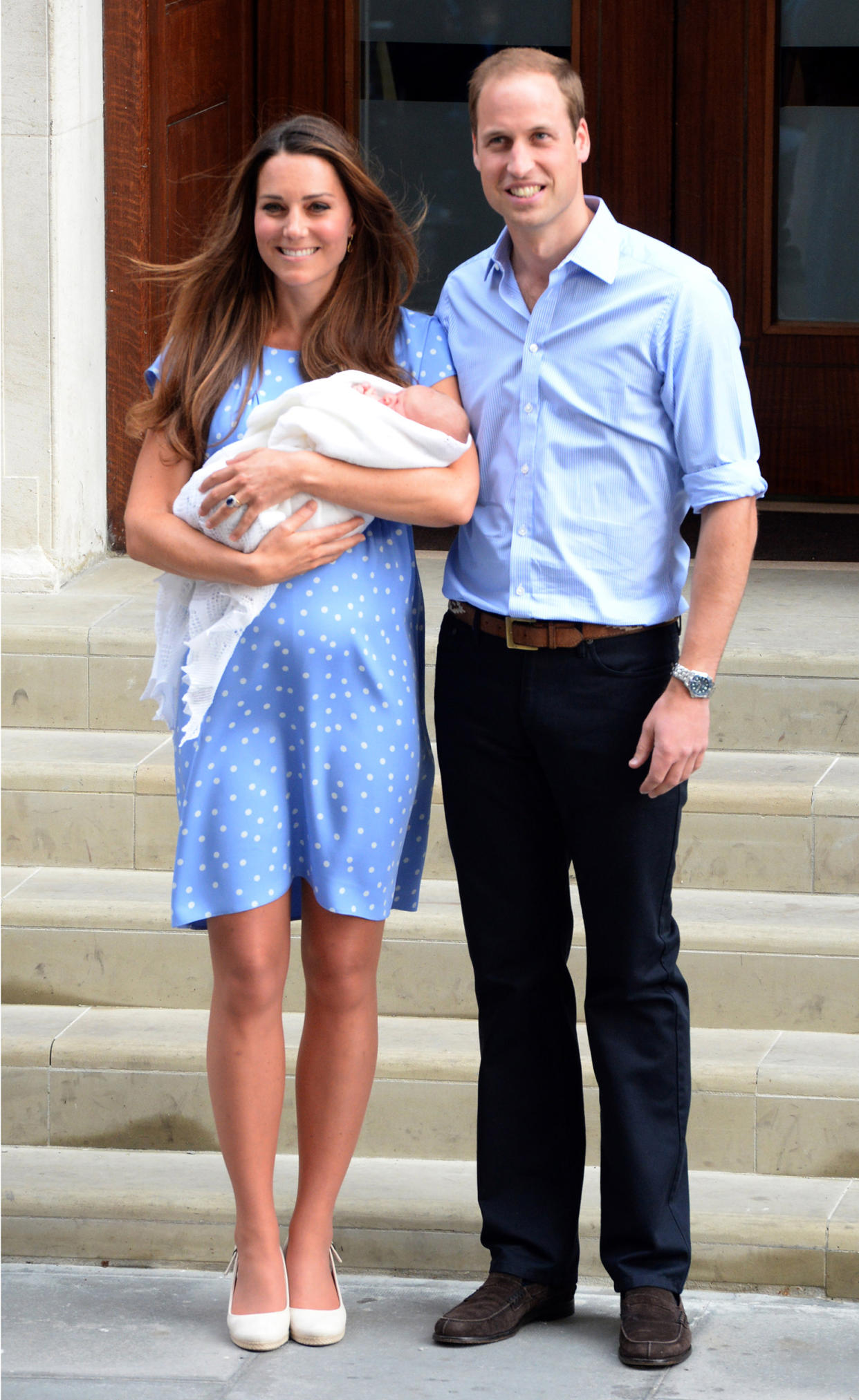 The Duke And Duchess of Cambridge Leave The Lindo Wing With Their Newborn Son (Anwar Hussein / WireImage)