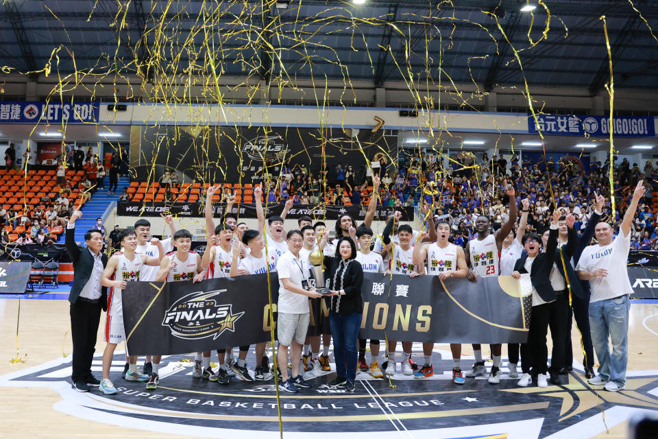 裕隆納智捷籃球隊在裕隆集團70周年獲得SBL總冠軍。