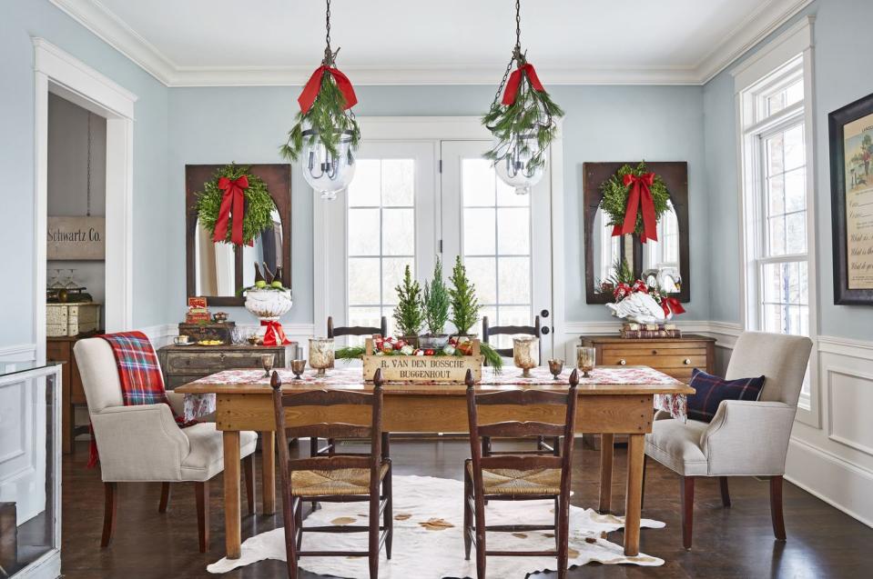 Christmas Dining Room Decor