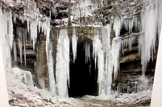 The entrance to the Boxtel/Tumlin Gap Tunnel, constructed by the L&N Railroad Company from 1899 to 1903, is pictured with wintertime icicles.