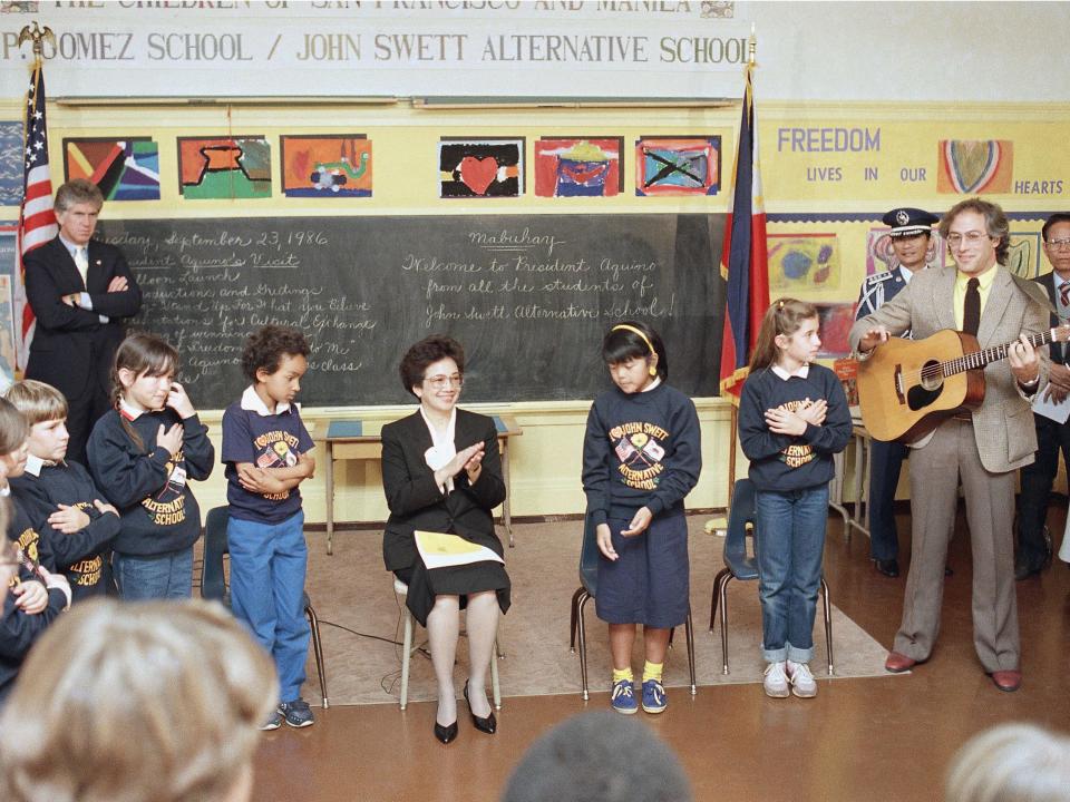 Fifth graders in music class in 1986