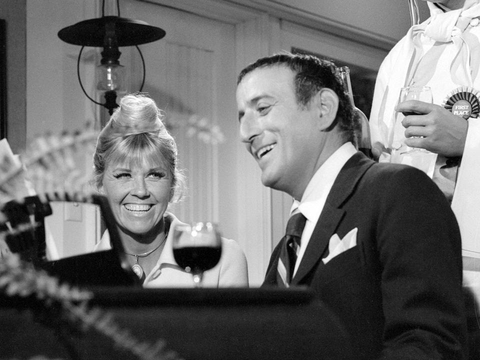 Doris Day With Tony Bennett on The Doris Day Show on September 17, 1970