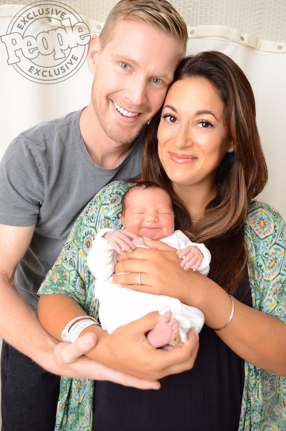 <p>Angelique Cabral is a mom! The <em>Life in Pieces </em>star gave birth <span>to a daughter</span> named Adelaide Grace Osborn, her rep confirmed to PEOPLE exclusively, sharing the baby girl’s first sweet photos. The first child for Cabral and husband Jason Osborn, little Adelaide was born at Cedars-Sinai Medical Center in Los Angeles on Sept. 7, at 8:28 a.m. She weighed 7 lbs., 3 oz., and measured 19 inches long.</p>